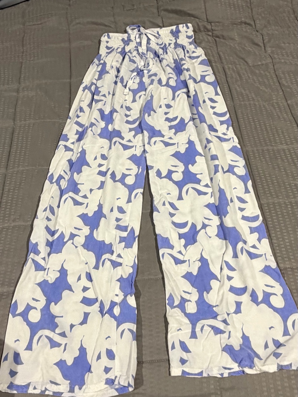 Women's Blue & White Wide-Leg Printed Pants
